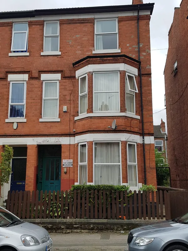 53 Burford Road // 6 Bed Student House NG7 6BB - Thumbnail 1